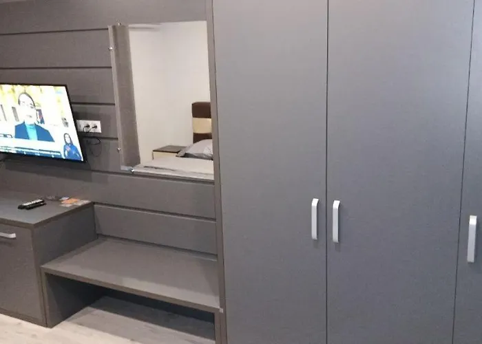 Apartamento Vip 35 *